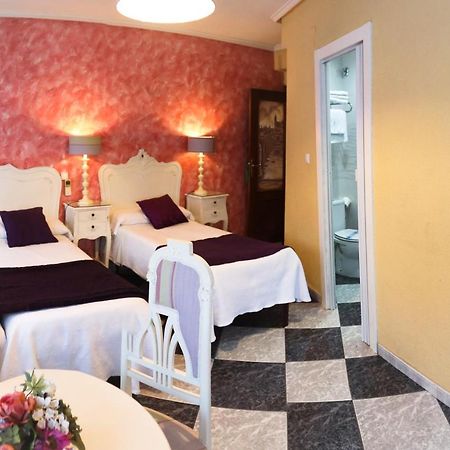 Hostal Goya Suites Salamanca Exteriör bild