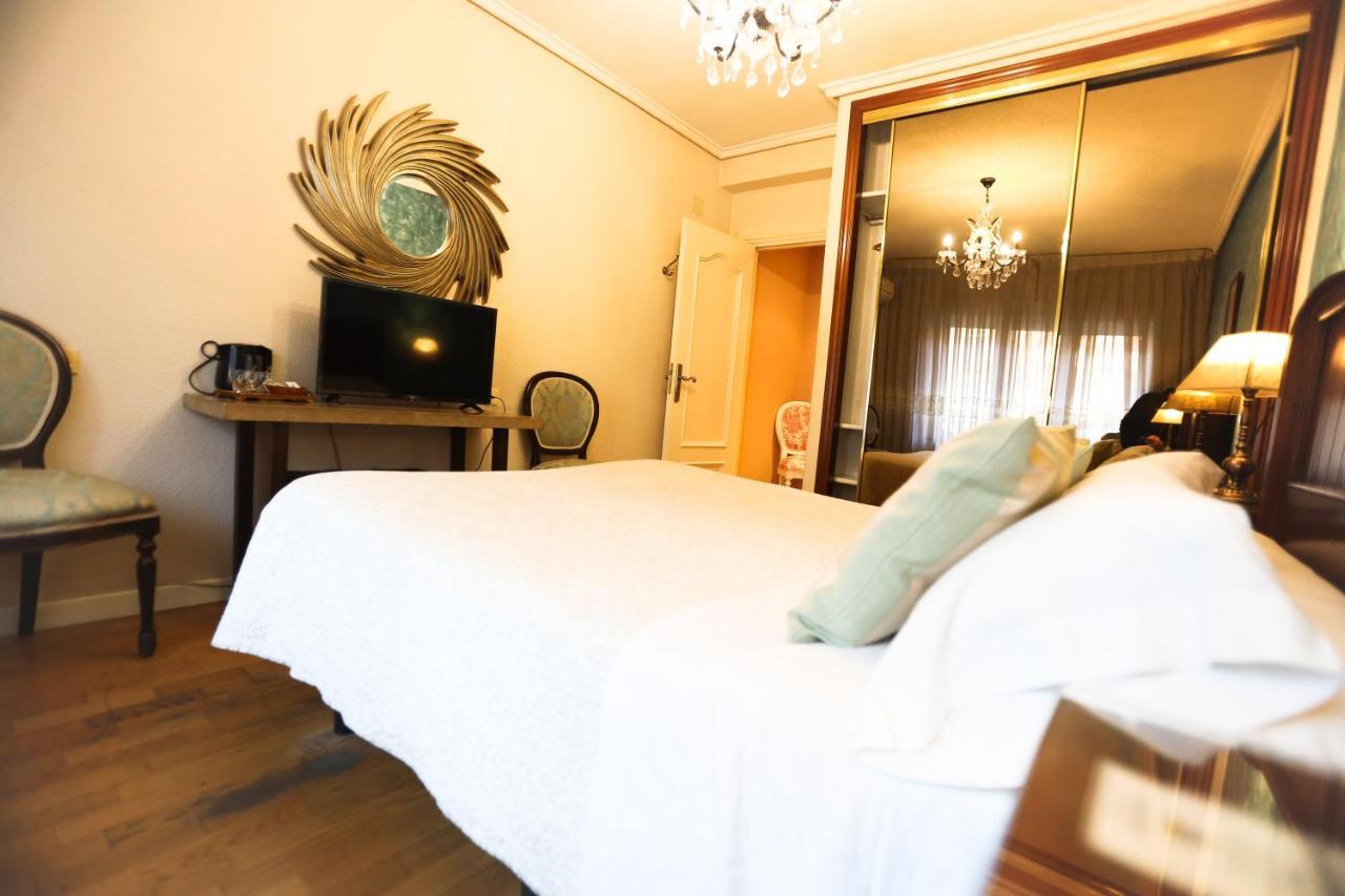 Hostal Goya Suites Salamanca Exteriör bild