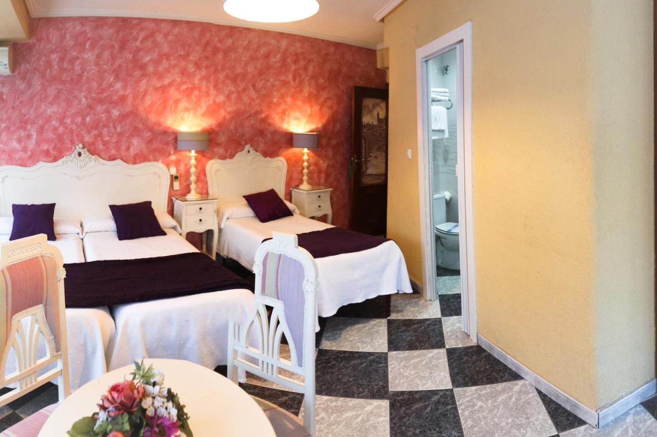 Hostal Goya Suites Salamanca Exteriör bild