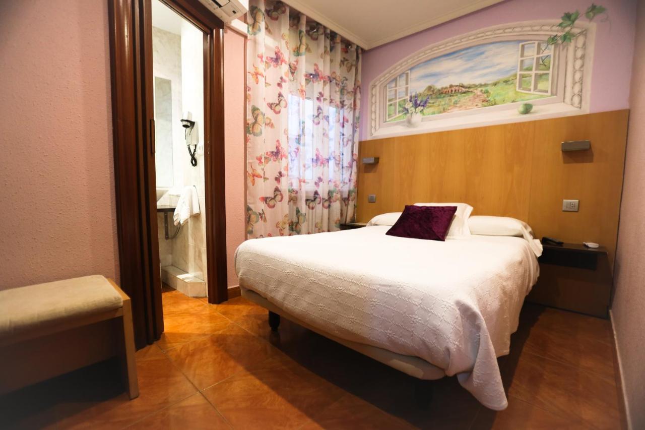 Hostal Goya Suites Salamanca Exteriör bild