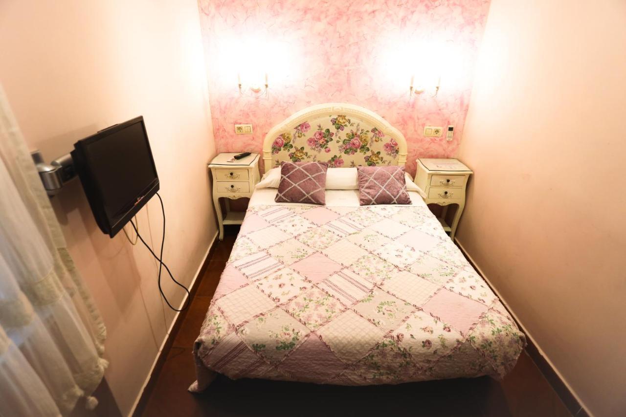 Hostal Goya Suites Salamanca Exteriör bild