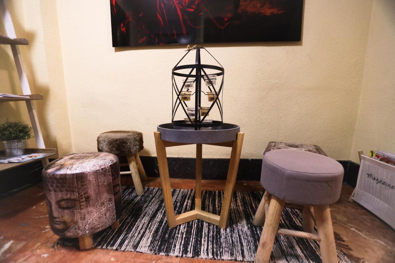 Hostal Goya Suites Salamanca Exteriör bild