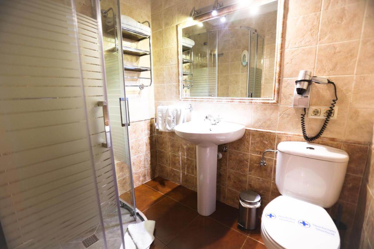 Hostal Goya Suites Salamanca Exteriör bild