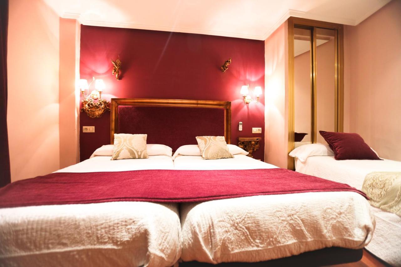 Hostal Goya Suites Salamanca Exteriör bild