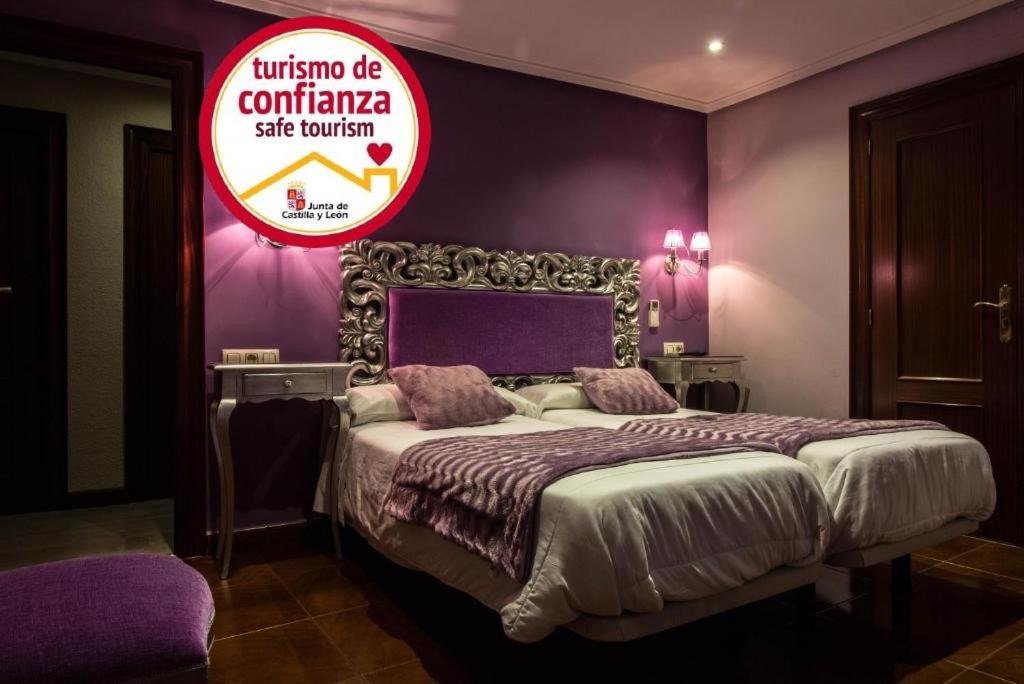 Hostal Goya Suites Salamanca Exteriör bild