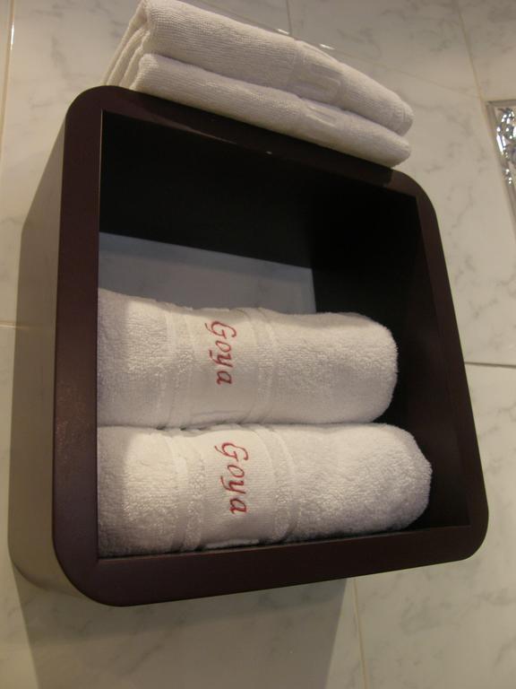 Hostal Goya Suites Salamanca Rum bild