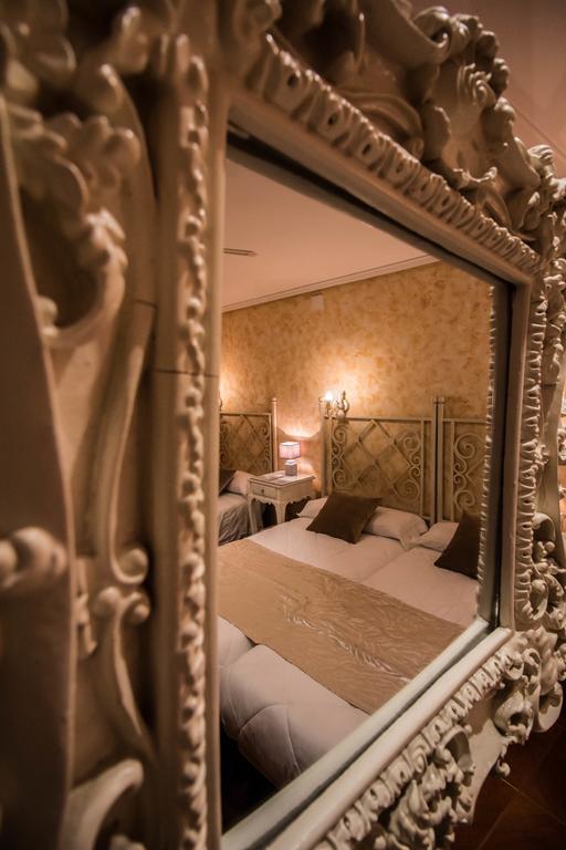 Hostal Goya Suites Salamanca Exteriör bild