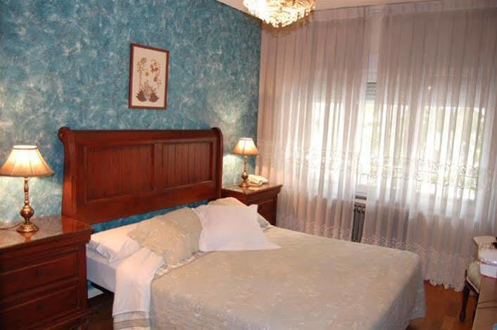 Hostal Goya Suites Salamanca Exteriör bild