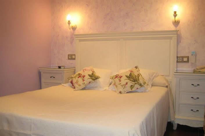 Hostal Goya Suites Salamanca Exteriör bild